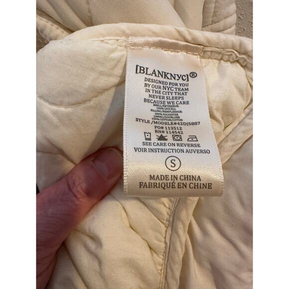 Blank NYC cream quilted coat -small - Picture 4 of 4